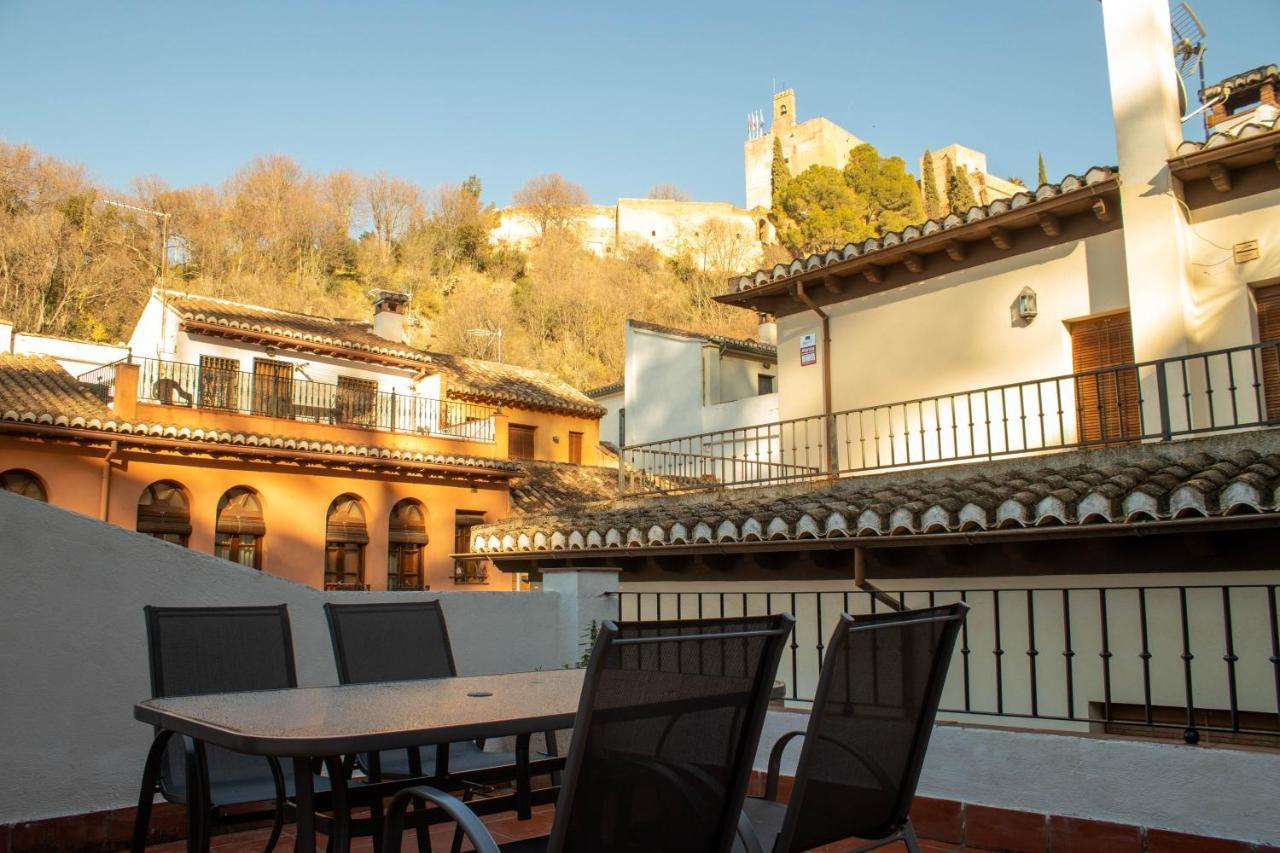 Atico Con Terraza En Cuesta Gomerez — Photos 1